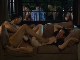 Николь Рэйберн голая, Изабелла Скорупко голая – Клуб «Кошечка» (2007) #8