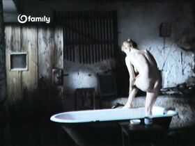 Магда Вашариова голая – Игра по правилам (1986)