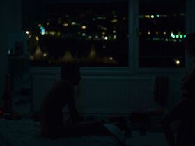 Альба Рорвахер голая – Адская дыра (2019) #6