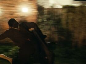 Бебиан Ивало Кройцман голая – Пока я живу (2018) #10