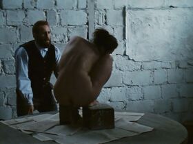 Ариан Ках голая, Хестер Уилкокс голая, Изабель Аджани секси – Камилла Клодель (1988) #10