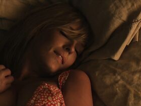 Келли Райлли секси – Йеллоустоун s03e07 (2020) #6