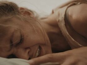 Зара Йестадт секси – Списанные (2020) #18