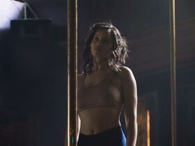 Брэнди Эванс секси, Эларика Джонсон секси, Шеннон Торнтон секси – Долина соблазна s01e04 (2020) #2