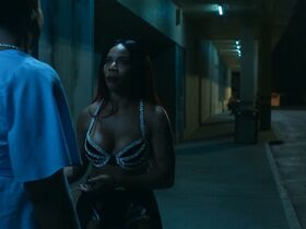 Брэнди Эванс секси, Эларика Джонсон секси, Шеннон Торнтон секси – Долина соблазна s01e04 (2020) #26