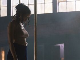 Брэнди Эванс секси, Эларика Джонсон секси, Шеннон Торнтон секси – Долина соблазна s01e04 (2020) #6