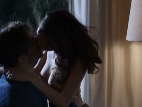 Ямила Сауд голая – El encanto (2020) #4