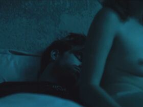 Даша Некрасова голая – Мягкость тел (2018) #17