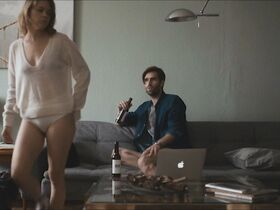 Даша Некрасова голая – Мягкость тел (2018) #2