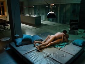 Алёна Михайлова голая – Люби их всех (2019) #16