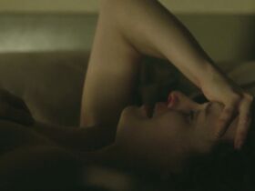 Лоранс Лебёф голая – Маленькая королева (2014) #10