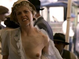 Элиза Прайор Нэйджел голая, Синтия Эттинджер голая, Саэми Накамура голая – Карнавал s02e01-10 (2005) #2