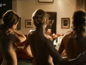 Вилма Цибулкова секси, Дана Маркова секси, Тереза Рамба секси – Как Рай земной (2009) #24