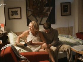 Вилма Цибулкова секси, Дана Маркова секси, Тереза Рамба секси – Как Рай земной (2009) #3