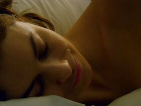 Ольга Куриленко секси – Залив тишины (2020) #4