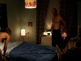 Софи Хелледай голая – Давай! Давай! (2000) #3