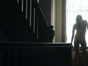 Габриэла Квезада Блумгарден секси, Цара Малер голая – Первая ведьма (2019)