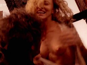 Хана Таллерова голая – Каменный мост (1996) #4