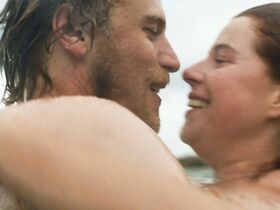 Джесси Бакли голая – Чудовище (2017) #4