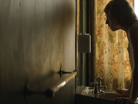 Джесси Бакли голая – Чудовище (2017) #7