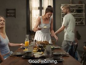 Ибен Акерлие голая, София Ли секси – Озеро смерти (2019) #7