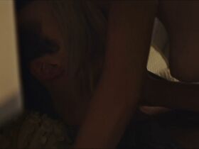 Харпер Каллен голая, Линдси Машетт голая – Воротилы s01e06 (2020) #13