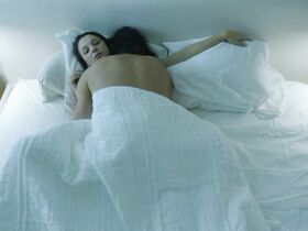 Наина Мико голая – Побег: Головоломка страха (2020) #11