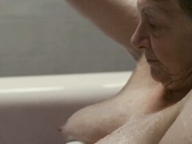 Лиан Лабреш-Дор голая, Мишлен Ланкто голая – Смех (2020) #12