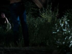 Дженнифер Лэндон голая – Йеллоустоун s03e09 (2020) #2