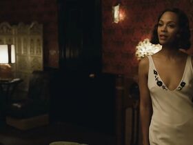 Зои Салдана секси – Закон ночи (2016) #3