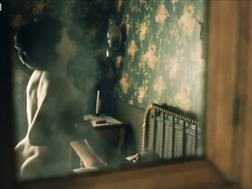 Сара-Джинн Лабросс голая, Максим Морин голая, Жюли ЛеБретон голая, Мелоди Кир голая – Истории холмов s01e02, e04, e06, e07, e08 (2015) #3