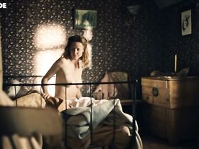 Сара-Джинн Лабросс голая, Максим Морин голая, Жюли ЛеБретон голая, Мелоди Кир голая – Истории холмов s01e02, e04, e06, e07, e08 (2015) #9