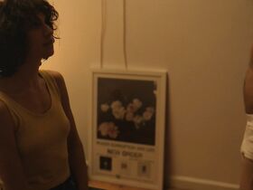 Хилари Айвз секси – Medusa (2018) #10