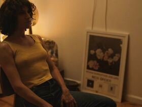 Хилари Айвз секси – Medusa (2018) #11