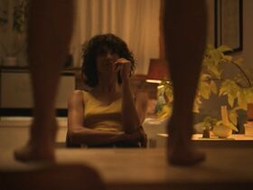 Хилари Айвз секси – Medusa (2018) #12