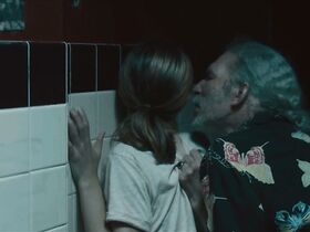 Рэйчел МакКеон секси – Dry Days (2015) #4