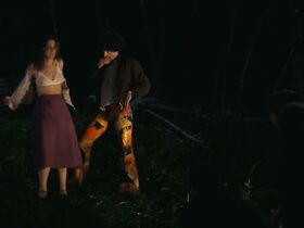 Натали Нель голая – Поруганная любовь (1978) #4