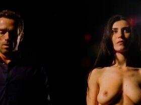 Урсула Бедена голая – Странный цвет слёз твоего тела (2013)