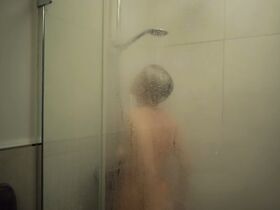 Катажина Зелиньска голая, Вероника Розати секси, Юлия Венява-Наркевич секси – Это всегда стоит того s01e01 (2019) #2