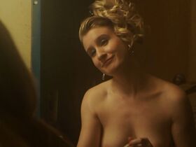 Эмили Мид секси, Элла Смит голая – Двойка s03e05 (2019) #4