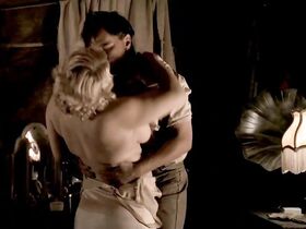 Синтия Эттинджер голая – Карнавал (2003) #10