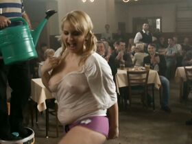 Петра Несвачилова секси, Вероника Шёнова голая, Яна Стрыкова голая, Линда Свободова голая, Зузана Вовала голая, Ленка Заградницка голая – Škoda lásky s01e05 (2013) #7