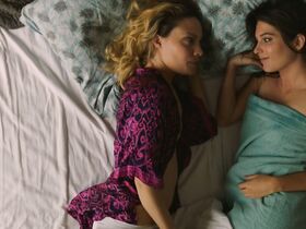 Камилла Де Паззи голая, Жюстин Вахсбергер секси – Where We Go from Here (2019) #5