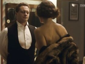 Рома Гонсёровская секси, Джулия Конарска секси, Орина Краевска секси – Бодо s01e06-08 (2016) #12