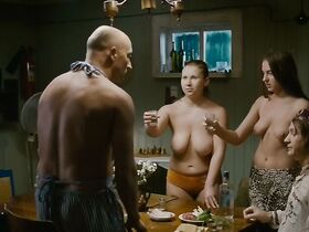 Ирина Новак голая, Наталья Дюфресс голая, Марина Петренко голая – Особо опасны (2006) #14