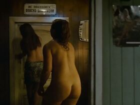 Ирина Новак голая, Наталья Дюфресс голая, Марина Петренко голая – Особо опасны (2006) #15