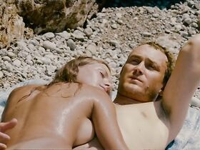 Ирина Новак голая, Наталья Дюфресс голая, Марина Петренко голая – Особо опасны (2006) #2