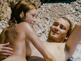 Ирина Новак голая, Наталья Дюфресс голая, Марина Петренко голая – Особо опасны (2006) #3