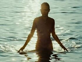 Ирина Новак голая, Наталья Дюфресс голая, Марина Петренко голая – Особо опасны (2006) #7