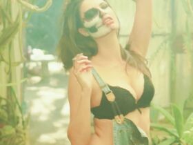 Трэйси Эшборн голая, Яна Джордан голая – Мисирлу (2017) #16